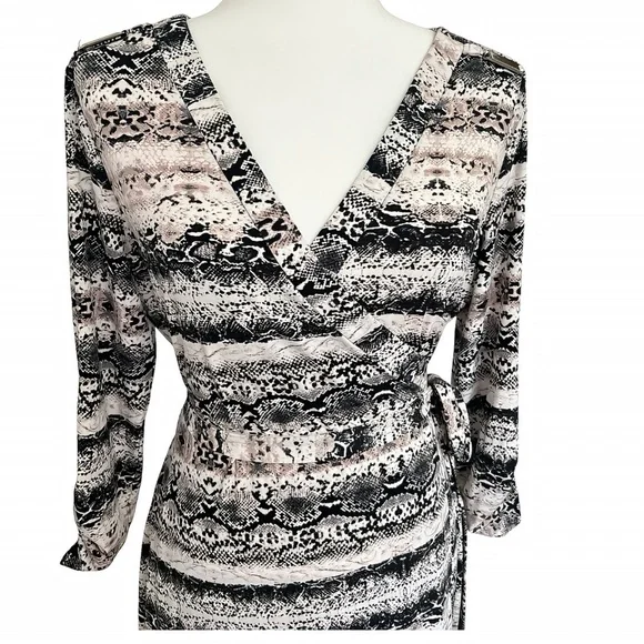 Calvin Klein Snakeskin Print Wrap Dress – Size S (2-4) - Picture 6 of 9